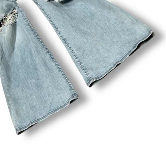 American Eagle Low Rise Flare Jeans Sz 12 Light Wash Casual Blue Boho Hippie - Picture 10 of 13